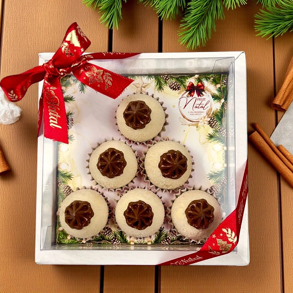 Caixa Árvore (Vitrine)para 6 brigadeiros-Natal em poesia-Natal 2025
