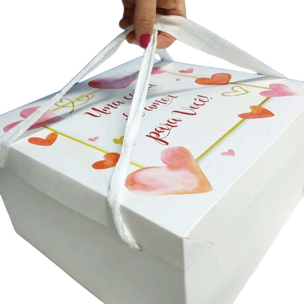 1 Caixa para Bolo ou Festa na Caixa 27x27x16 com alça em gorgurão - Caixa de amor