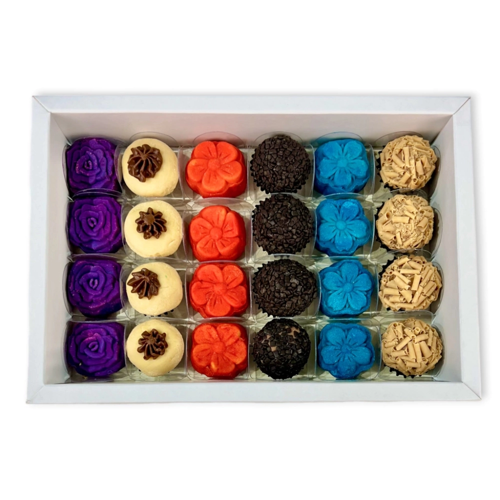 10 Caixas p/ 24 brigadeiros LUXO - Com tampa em PVC