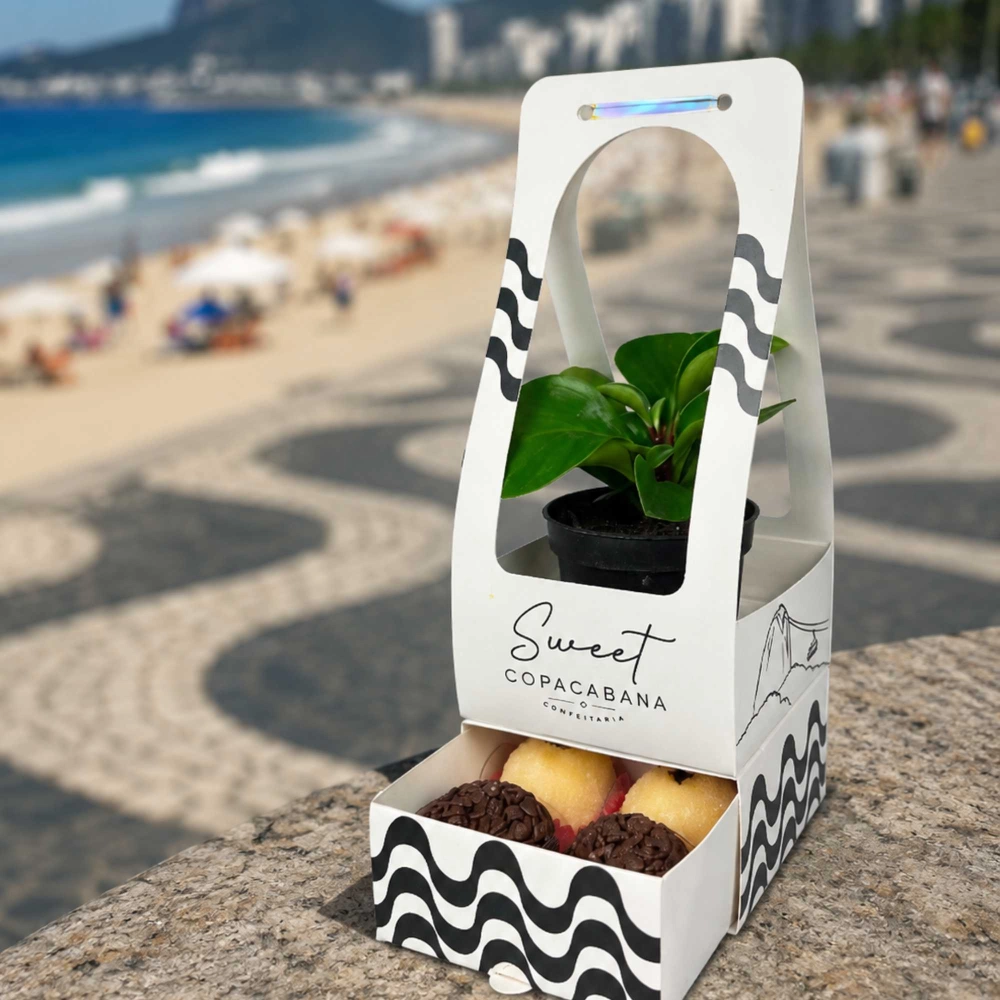 50 Cachepots para mini suculentas + 4 brigadeiros - Personalizado com sua marca