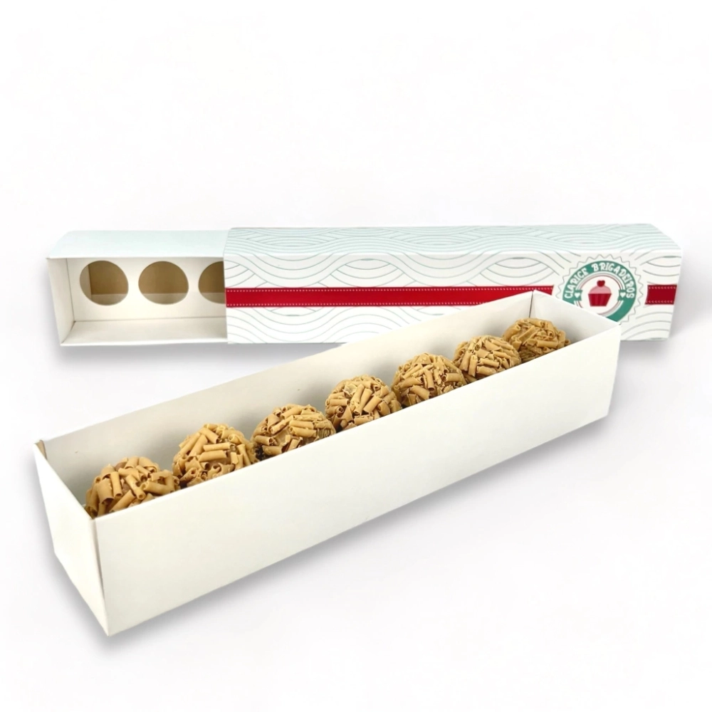 50 Caixas p/ 7 brigadeiros - PERSONALIZADA