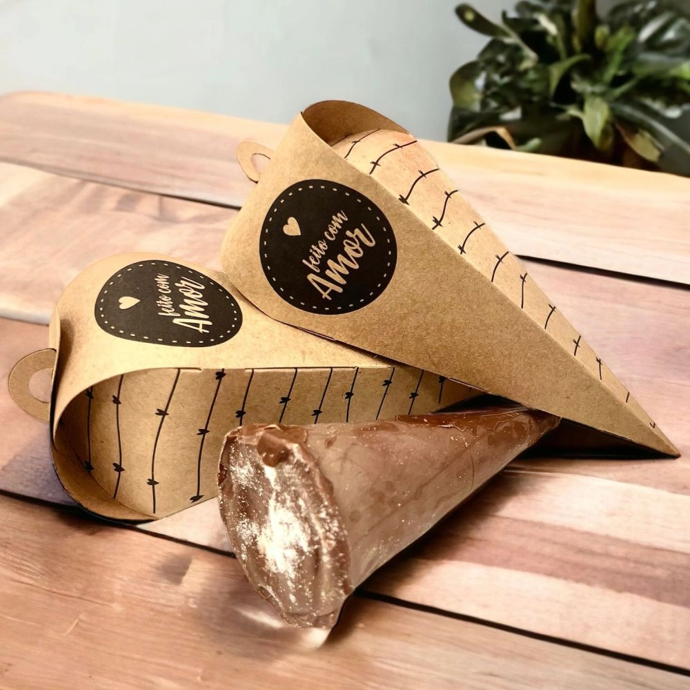 50 Embalagens para Cone Trufado - Coleção Feito com Amor - Branco ou Kraft