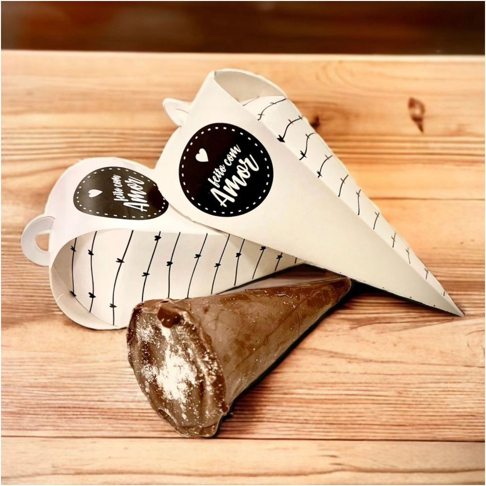 50 Embalagens para Cone Trufado - Coleção Feito com Amor - Branco ou Kraft